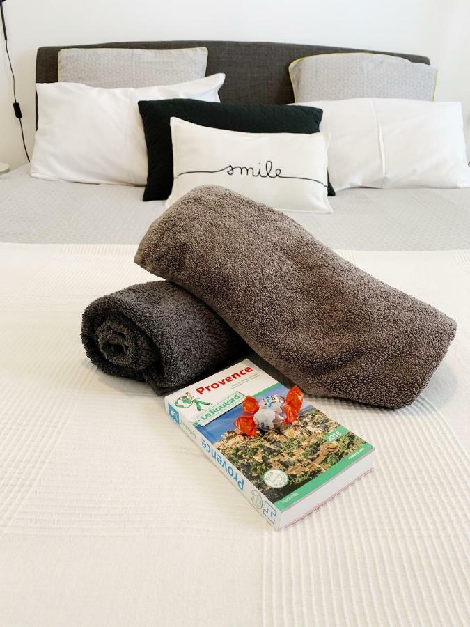 Appart Hotel Cezanne Aix-en-Provence Bagian luar foto